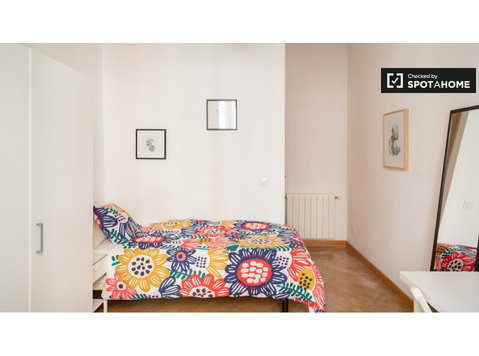 Gemütliches Zimmer zu vermieten in La Latina, Madrid - Zu Vermieten