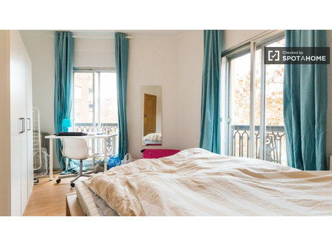 Chambre meublée dans un appartement à Atocha, Madrid - À louer