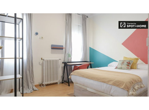 Viva a experiência coliving no coração de Madrid - Aluguel