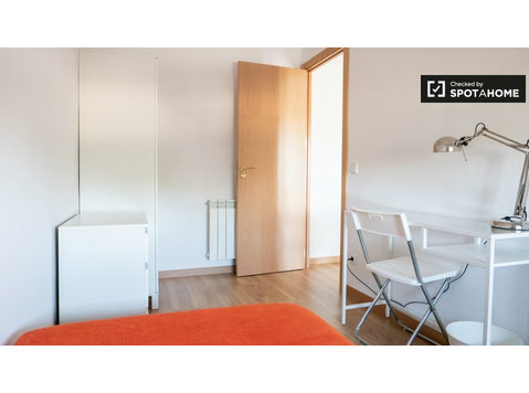 Madrid, Hortaleza'da 3 yatak odalı kiralık daire - Kiralık
