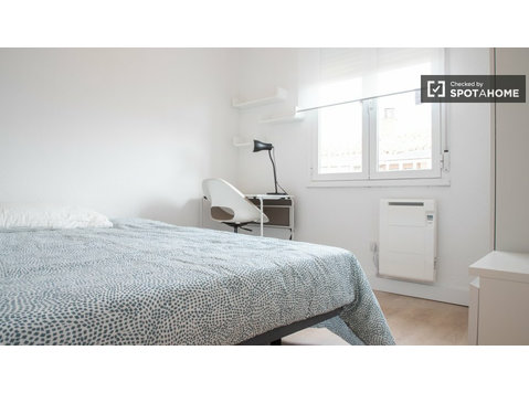 Zimmer zu vermieten in 3-Zimmer-Wohnung in Vallecas, Madrid - Zu Vermieten
