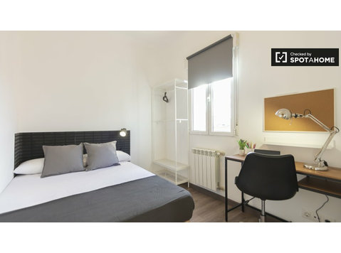 Zimmer zu vermieten in 6-Zimmer-Wohnung in Puente de… - Zu Vermieten