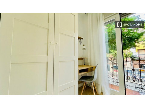 Room for rent in a Coliving in Tetuán, Madrid - 空室あり