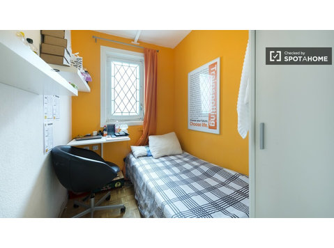 Zimmer zu vermieten in der Nähe von Alonso Martinez - Madrid - Zu Vermieten