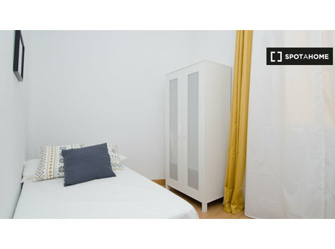 Madrid 6 yatak odalı daire Kiralık Odalar - Kiralık