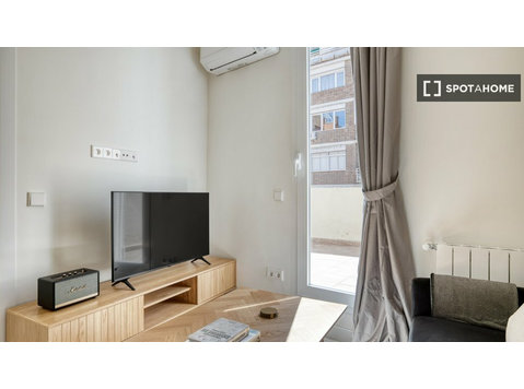 1-bedroom apartment for rent in Chamberí, Madrid - Dzīvokļi