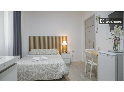 Chamberí, Madrid kiralık 1 odalı daire - Apartman Daireleri