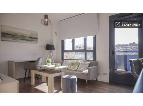 Apartamento de 1 dormitorio en alquiler en Delicias, Madrid - Pisos