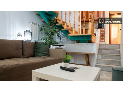 1-bedroom apartment for rent in Fuente del Berro, Madrid - アパート