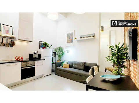 Appartamento con 1 camera da letto in affitto a Lavapiés,… - Appartamenti