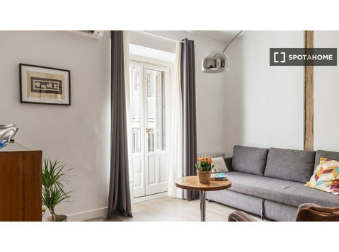 1-bedroom apartment for rent in Lavapiés, Madrid - Korterid
