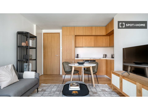 1-pokojowe mieszkanie do wynajęcia w Madrycie - Mieszkanie
