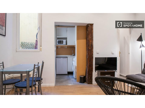 1-bedroom apartment for rent in Madrid - Korterid