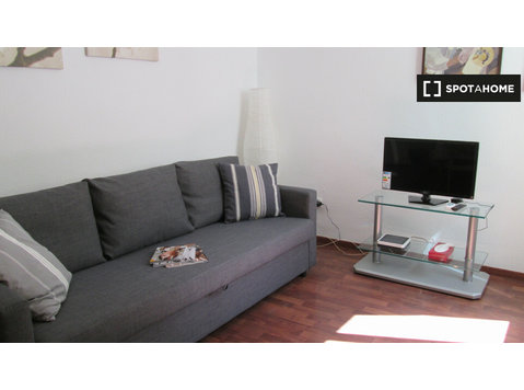 apartamento de 1 dormitorio en alquiler en Malasaña, Madrid - Pisos