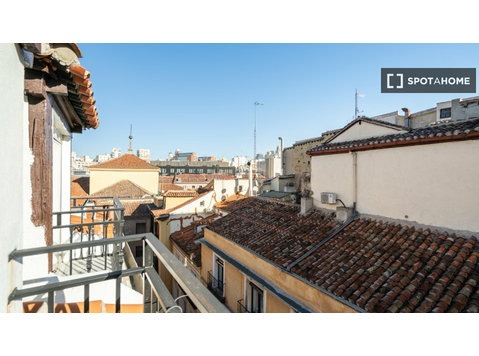 Piso en alquiler de 1 dormitorio en Plaza Mayor, Madrid - Pisos