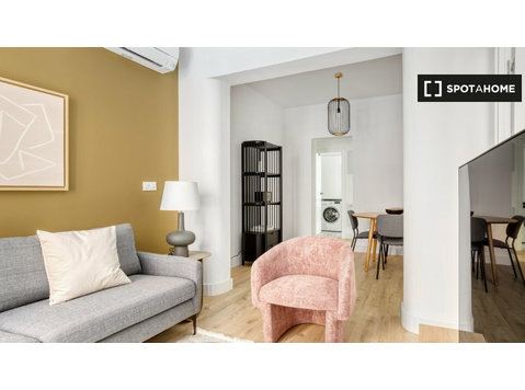 2-pokojowe mieszkanie do wynajęcia w Centro, Madryt - Mieszkanie