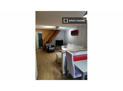 Appartamento con 2 camere da letto in affitto a Entrevías,… - Appartamenti
