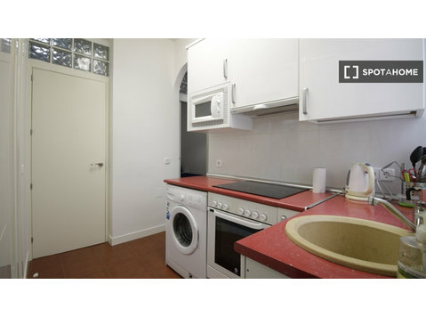 2-bedroom apartment for rent in Imperial, Madrid - Apartments