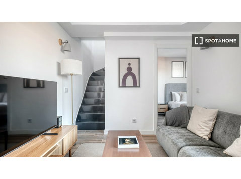 Appartamento con 2 camere da letto in affitto a La… - Appartamenti