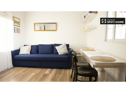 2-Zimmer-Wohnung zur Miete in Puente de Vallecas, Madrid - Wohnungen