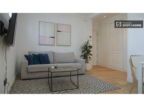 2-bedroom apartment for rent in Puerta Del Angel, Madrid - Apartments