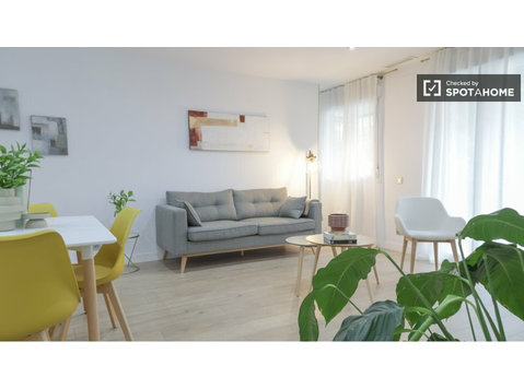 Apartamento de 2 dormitorios en alquiler en Retiro, Madrid - Pisos