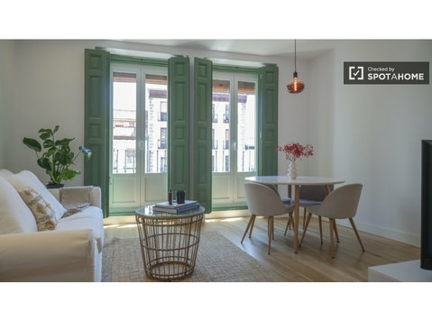 2-pokojowe mieszkanie do wynajęcia w Trafalgar, Madryt - Mieszkanie