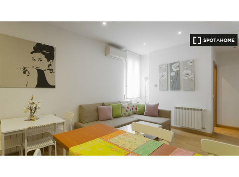Apartamento de 2 quartos para alugar em Universidad, Madrid - Apartamentos