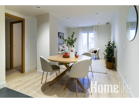 Appartement de 2 chambres à Castellana - Appartements