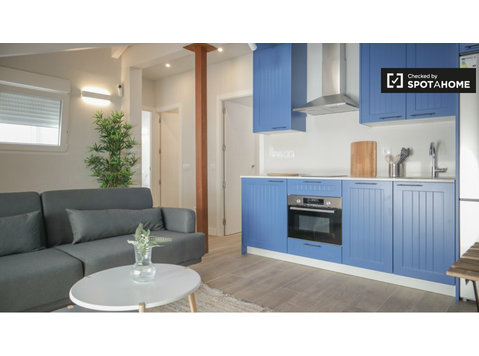 2-bedroom apartment to rent in Cuatro Caminos - อพาร์ตเม้นท์