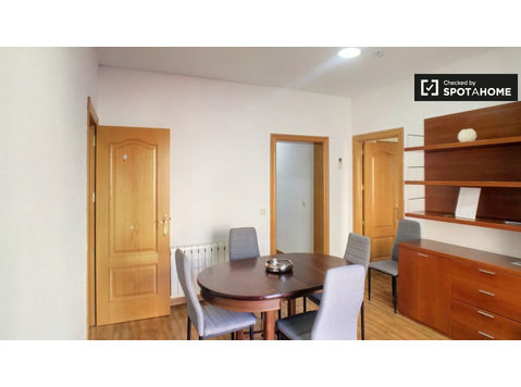 3-bedroom apartment for rent close to Atocha station, Madrid - Apartments