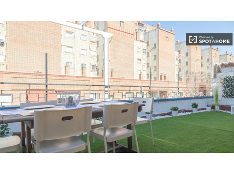 Apartamento de 3 quartos para alugar em Arganzuela, Madrid - Apartamentos