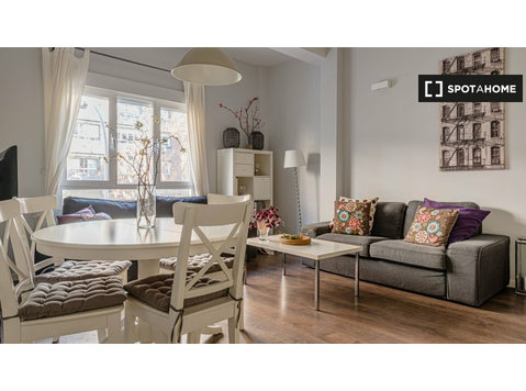 3-bedroom apartment for rent in Cuatro Caminos, Madrid - Apartments