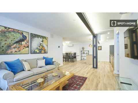 Madrid Embajadores, 3 yatak odalı kiralık daire - Apartman Daireleri