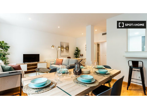3-bedroom apartment for rent in Sol, Madrid - Apartments