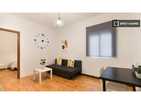 4-bedroom apartment for rent in San Isidro, Madrid - குடியிருப்புகள்  