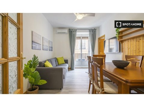Madrid, Centro'da kiralık 6 yatak odalı daire - Apartman Daireleri