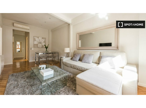 Bel appartement 1 chambre à louer à Chueca, Madrid - Appartements