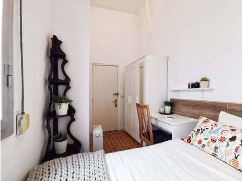 Bonita habitación doble en Madrid - Appartementen