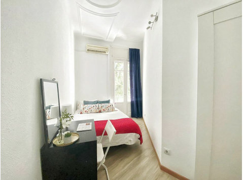 Bonita habitación doble en Quevedo - Apartments