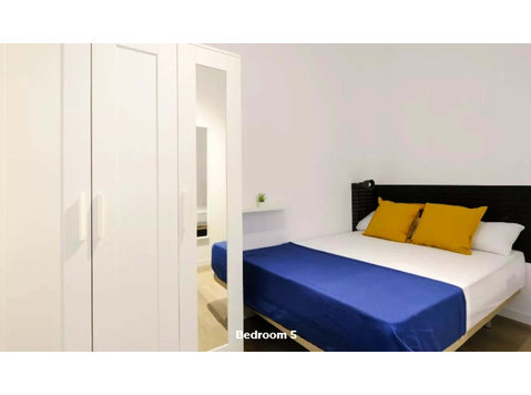Calle de Fernando VI - FVI-HAB5 - Apartments