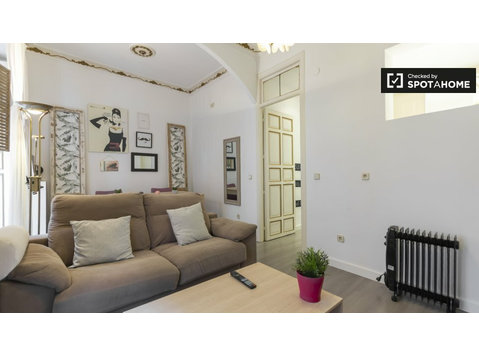Charming 1-bedroom apartment for rent in La Latina, Madrid - Appartementen