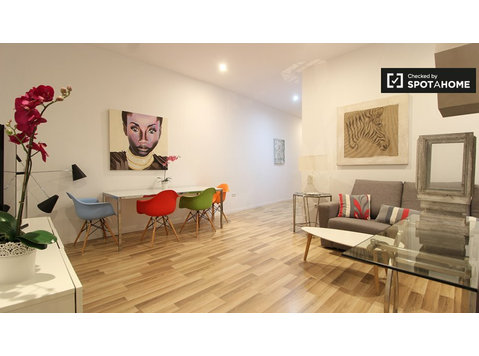 Charmante 2-Zimmer-Wohnung im Zentrum von Madrid zu… - Wohnungen