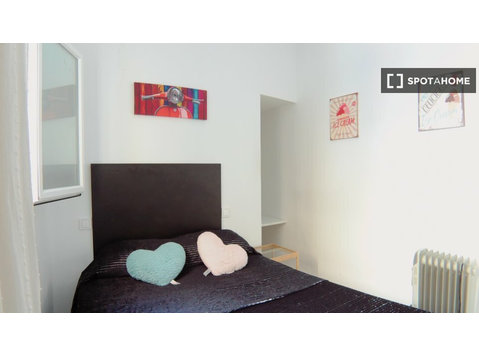 Schickes Studio-Apartment zur Miete in Usera Madrid - Wohnungen