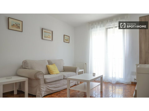 Comfortable 2-bedroom apartment for rent in Usera, Madrid - Dzīvokļi