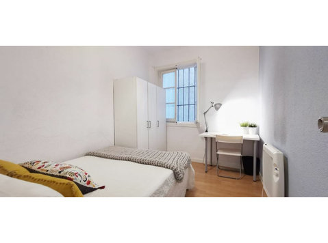 Cómoda habitación en el centro de Madrid - アパート