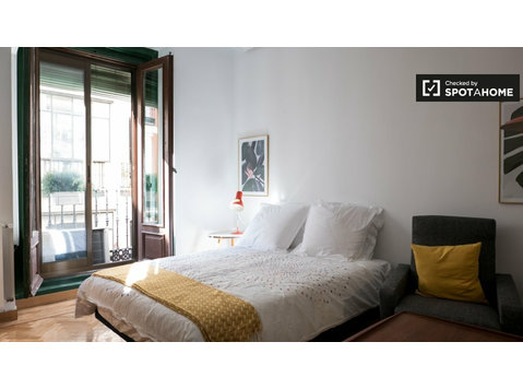 Grazioso monolocale in affitto a Chueca, Madrid - Appartamenti