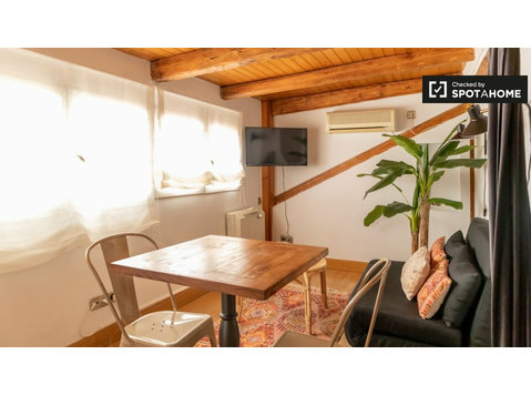 Śliczne 1-pokojowe mieszkanie do wynajęcia w Almagro i… - Mieszkanie