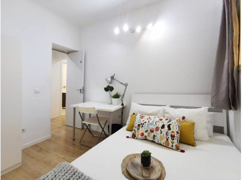 Estupenda habitación en Madrid en la calle Santa Catalina - Apartmány