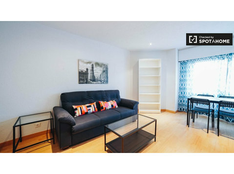 Gorgeous 1-bedroom apartment for rent in Salamanca, Madrid - Apartments